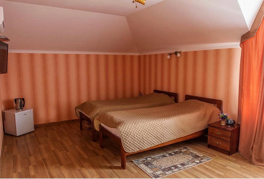 Гостинний Маєток Hotel Myla Exterior foto